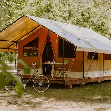 Onlycamp Les Vailhes Campsite