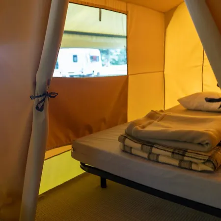 Camping Onlycamp Les Vailhés Lodève